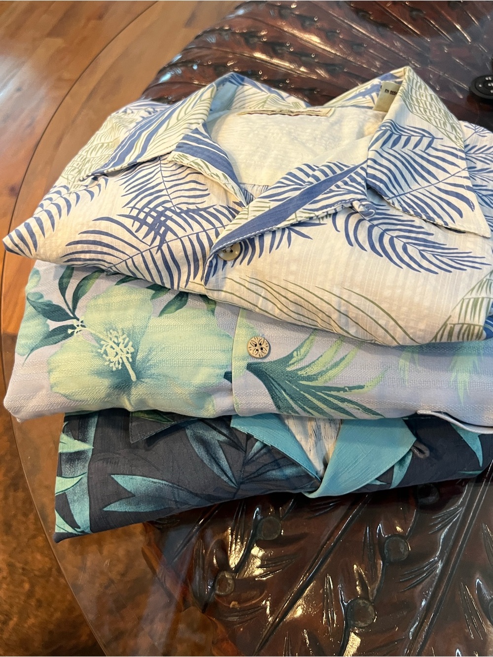 Tommy Bahama,Silk Hibiscus Island Silk Camp Shirt Hawaiian Beach Resort,Size XXL - Picture 7 of 10